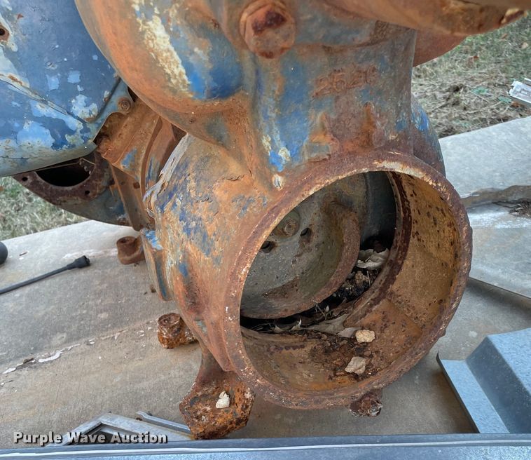 image for item MR9528 White Star VH4D  water pump