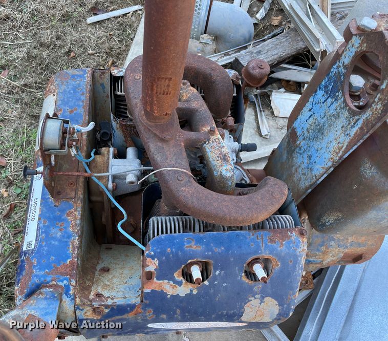 image for item MR9528 White Star VH4D  water pump