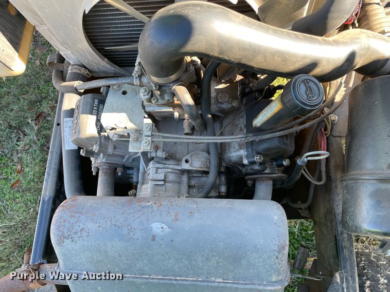 image for item MR9529 John Deere F911  lawn mower