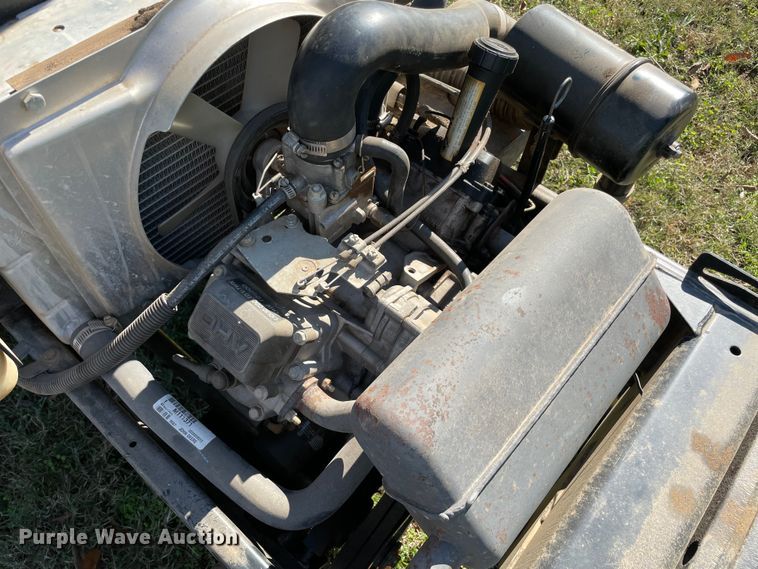 image for item MR9529 John Deere F911  lawn mower