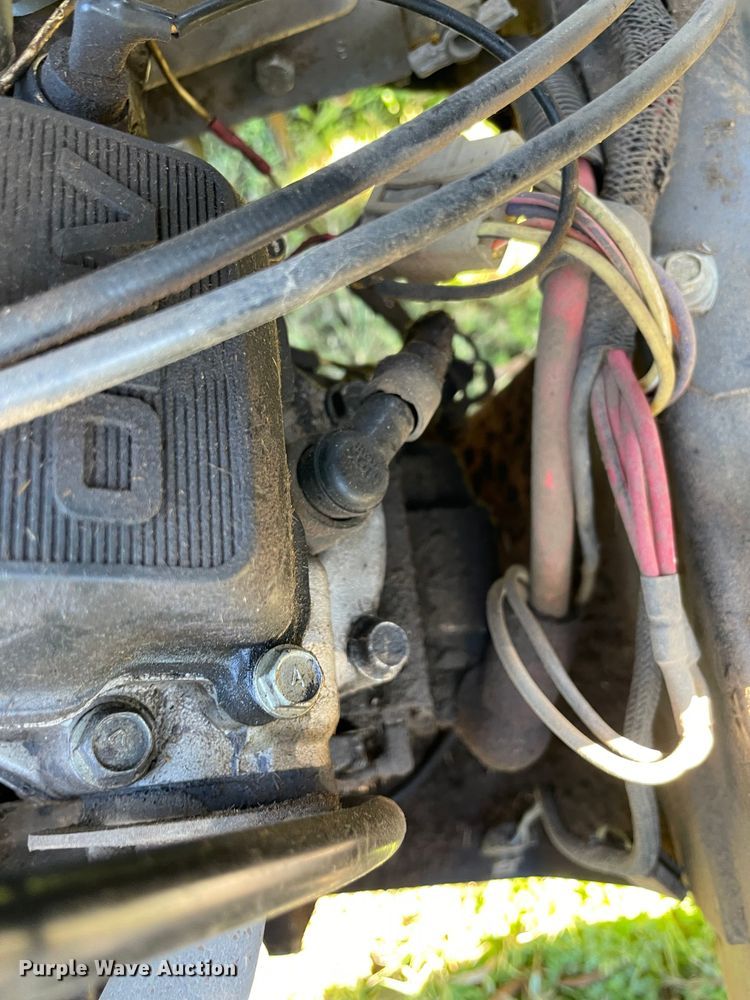 image for item MR9529 John Deere F911  lawn mower