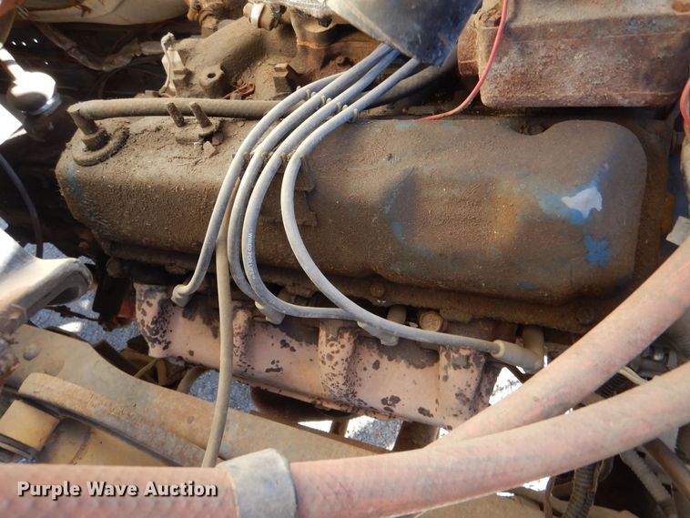 image for item MT9828 Ford  dump truck