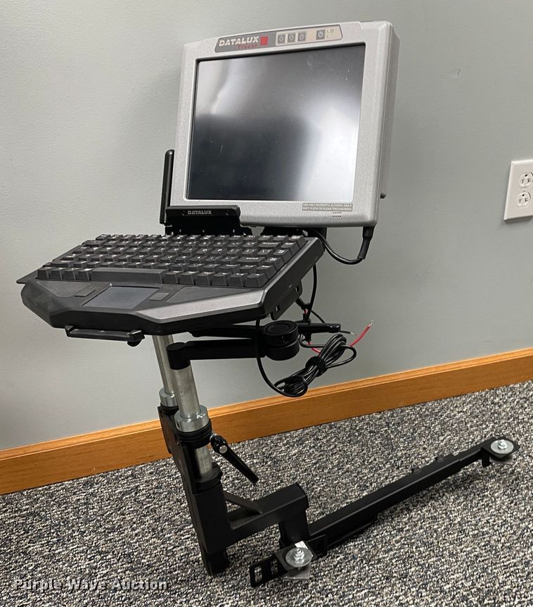 image for item MT9829 Office supplies and equipment