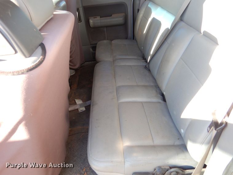 image for item MT9913 2005 Ford F150  SuperCab pickup truck