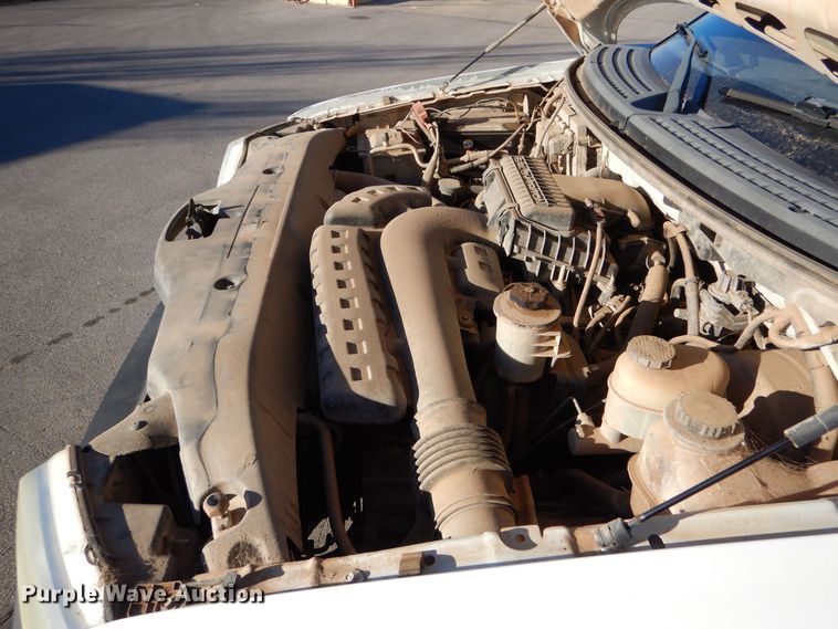 image for item MT9913 2005 Ford F150  SuperCab pickup truck