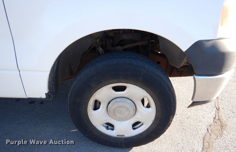 image for item MT9913 2005 Ford F150  SuperCab pickup truck