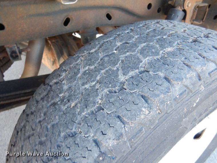 image for item MT9913 2005 Ford F150  SuperCab pickup truck