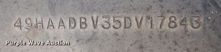 image for item MT9915 2005 Sterling SC8000  street sweeper truck