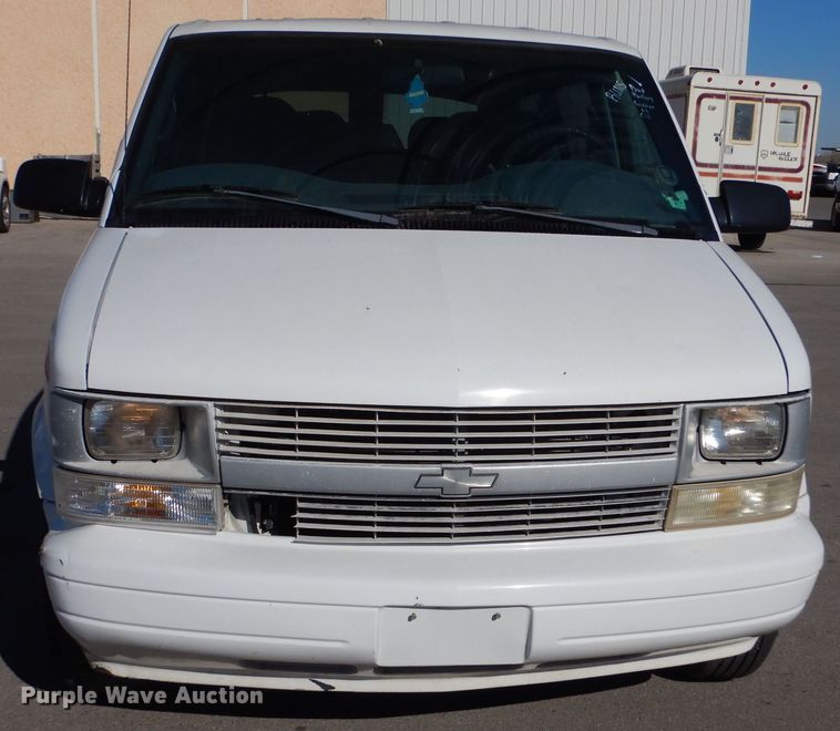 image for item MT9919 1998 Chevrolet Astro  van
