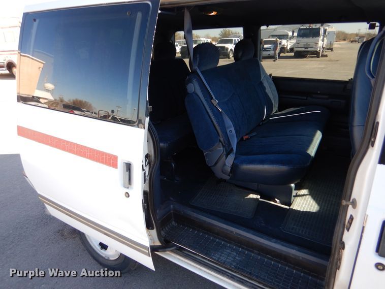 image for item MT9919 1998 Chevrolet Astro  van