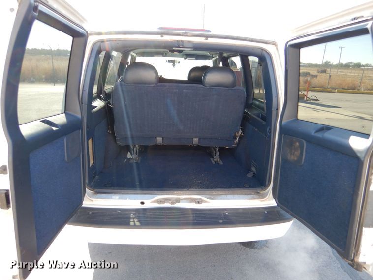 image for item MT9919 1998 Chevrolet Astro  van