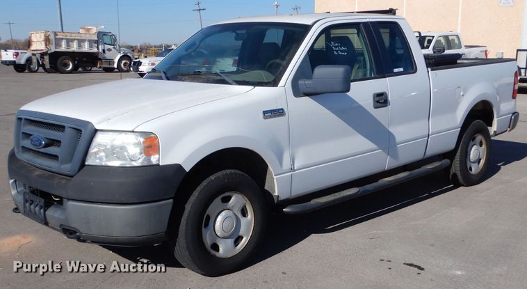 image for item MT9920 2005 Ford F150  SuperCab pickup truck