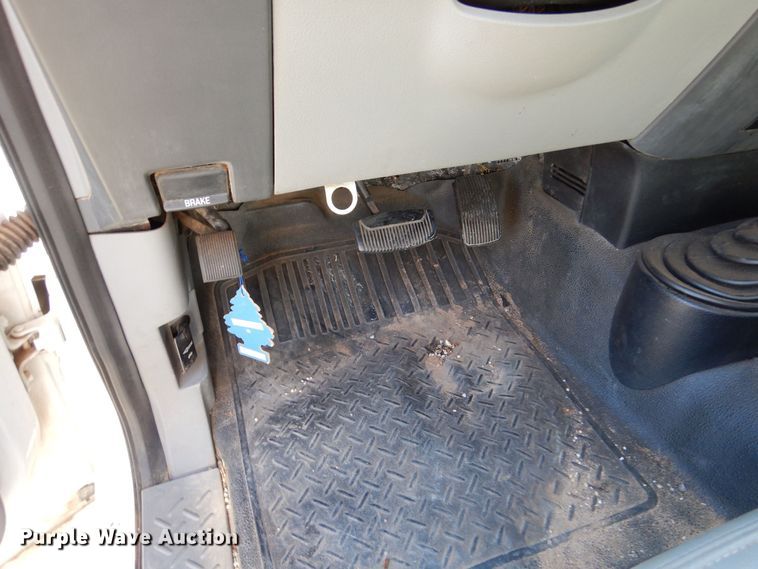 image for item MT9920 2005 Ford F150  SuperCab pickup truck