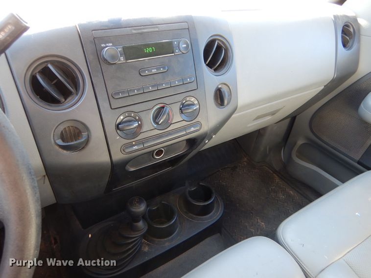 image for item MT9920 2005 Ford F150  SuperCab pickup truck