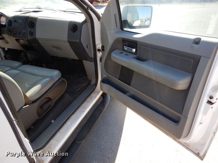 image for item MT9920 2005 Ford F150  SuperCab pickup truck