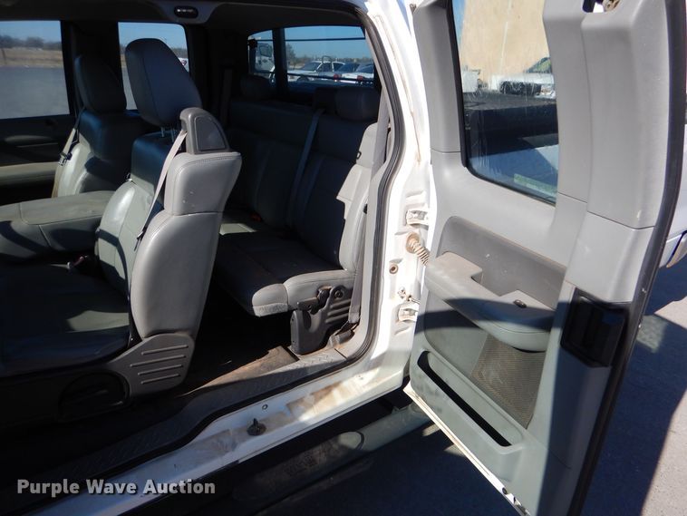 image for item MT9920 2005 Ford F150  SuperCab pickup truck