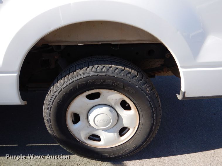 image for item MT9920 2005 Ford F150  SuperCab pickup truck