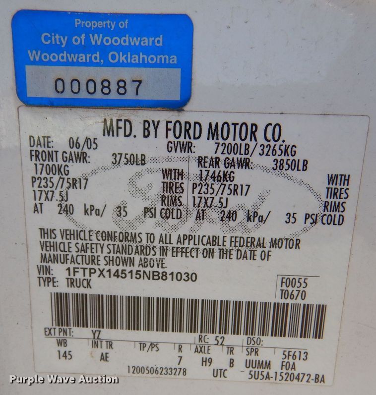 image for item MT9920 2005 Ford F150  SuperCab pickup truck