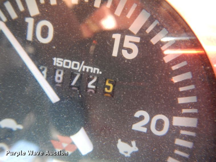 image for item MT9921 1993 Massey Ferguson 240  tractor