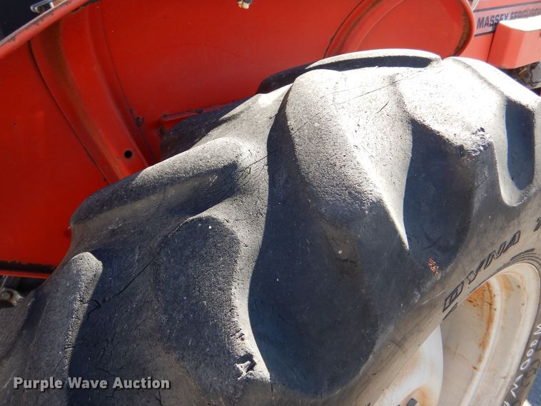 image for item MT9921 1993 Massey Ferguson 240  tractor