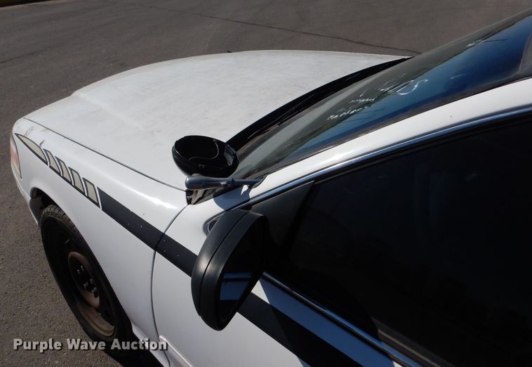 image for item MT9925 2008 Ford Crown Victoria Police Interceptor