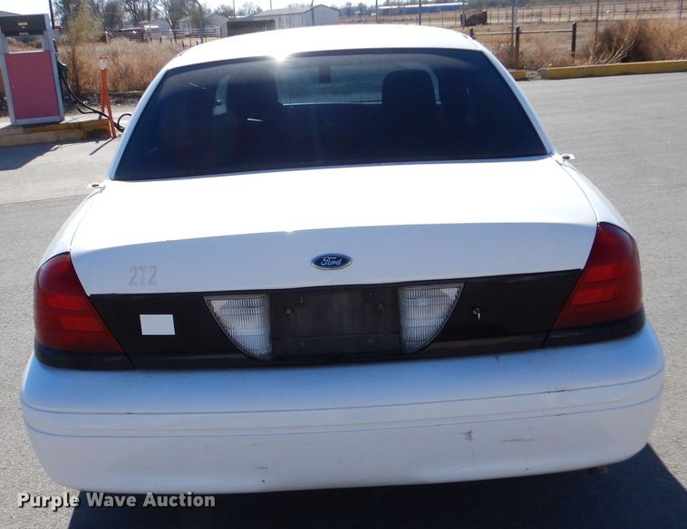 image for item MT9926 2009 Ford Crown Victoria Police Interceptor