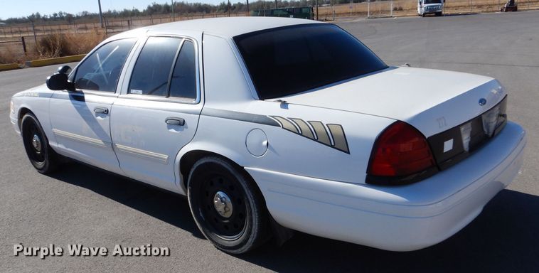 image for item MT9926 2009 Ford Crown Victoria Police Interceptor