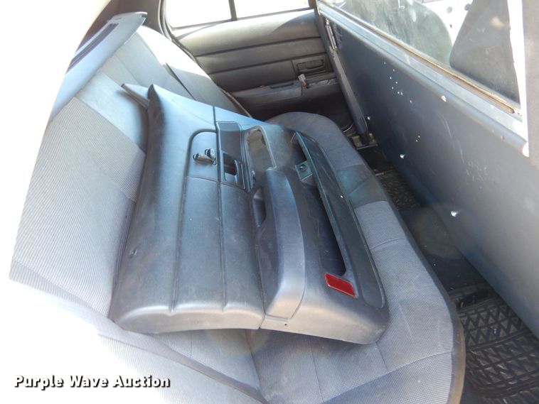 image for item MT9926 2009 Ford Crown Victoria Police Interceptor