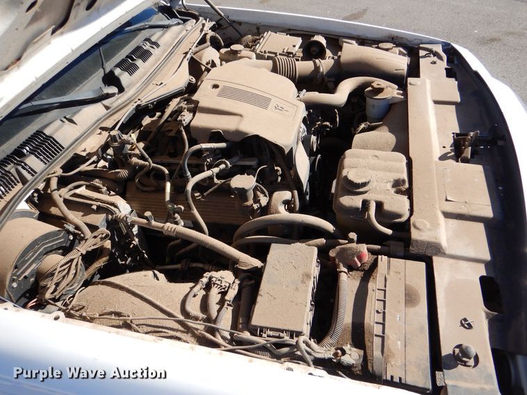 image for item MT9928 2005 Ford Crown Victoria Police Interceptor