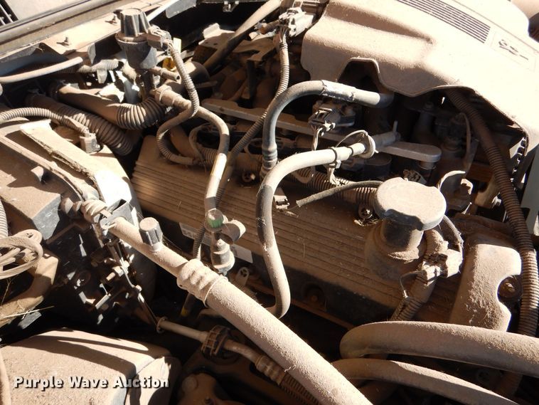 image for item MT9928 2005 Ford Crown Victoria Police Interceptor