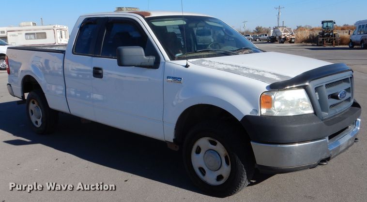 image for item MT9929 2005 Ford F150  SuperCab pickup truck