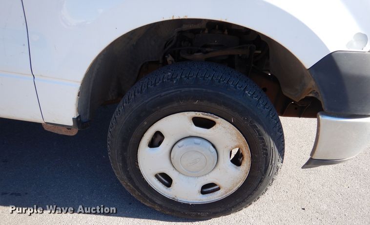 image for item MT9929 2005 Ford F150  SuperCab pickup truck