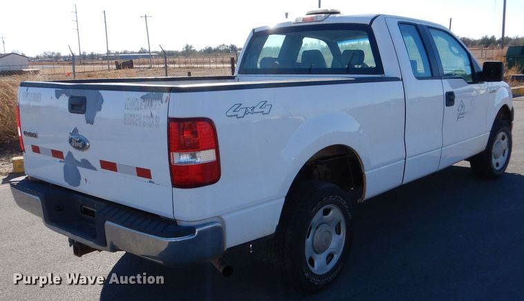 image for item MT9930 2005 Ford F150  SuperCab pickup truck