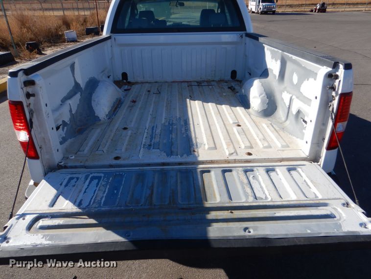 image for item MT9930 2005 Ford F150  SuperCab pickup truck