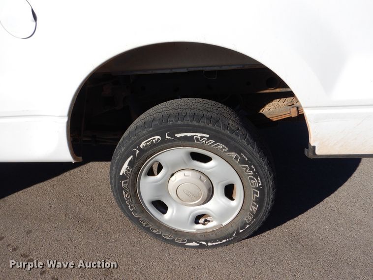 image for item MT9930 2005 Ford F150  SuperCab pickup truck