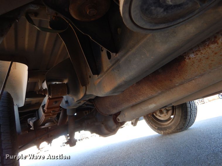 image for item MT9931 2001 Dodge Ram 1500  Quad Cab pickup truck