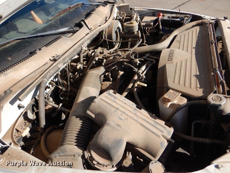 image for item MT9931 2001 Dodge Ram 1500  Quad Cab pickup truck