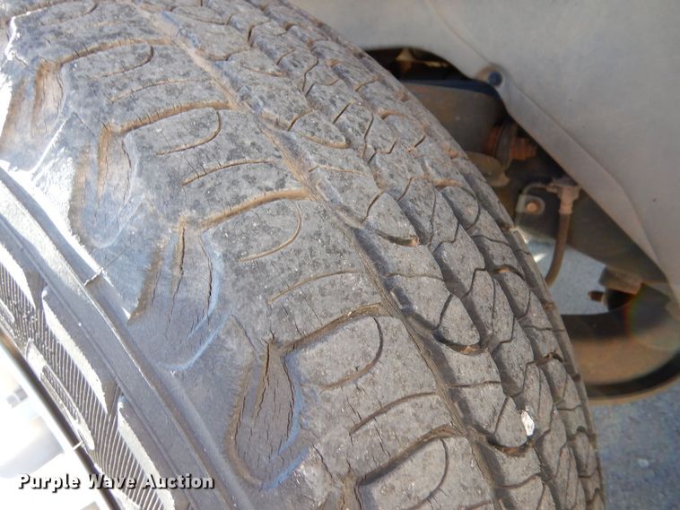 image for item MT9931 2001 Dodge Ram 1500  Quad Cab pickup truck