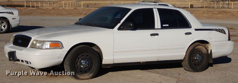 image for item MT9933 2008 Ford Crown Victoria Police Interceptor