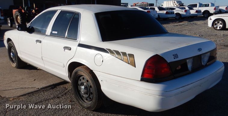 image for item MT9933 2008 Ford Crown Victoria Police Interceptor