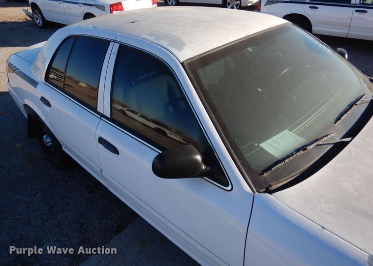 image for item MT9933 2008 Ford Crown Victoria Police Interceptor