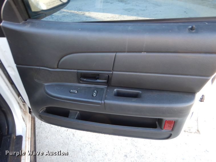 image for item MT9933 2008 Ford Crown Victoria Police Interceptor