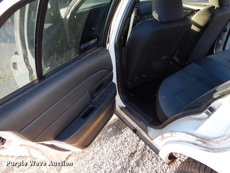 image for item MT9933 2008 Ford Crown Victoria Police Interceptor