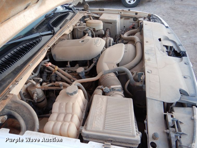 image for item MT9934 2004 Chevrolet Silverado 1500  pickup truck