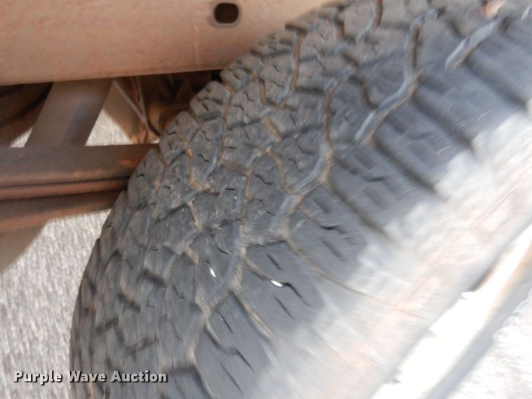 image for item MT9934 2004 Chevrolet Silverado 1500  pickup truck