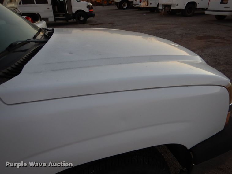 image for item MT9935 2003 Chevrolet Silverado 1500  pickup truck