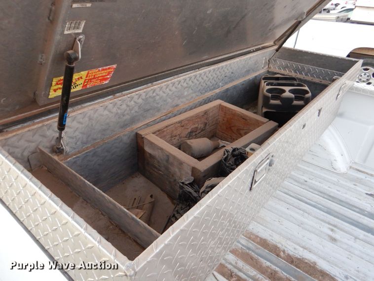 image for item MT9935 2003 Chevrolet Silverado 1500  pickup truck