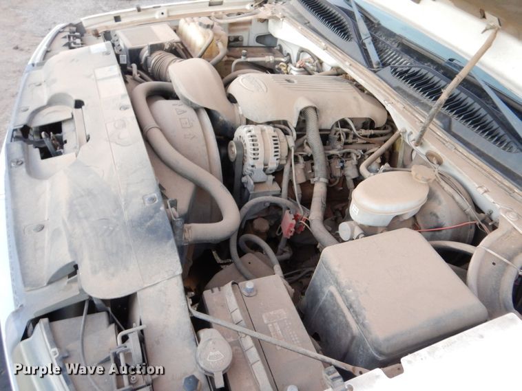 image for item MT9935 2003 Chevrolet Silverado 1500  pickup truck