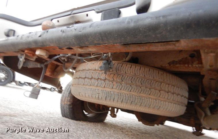 image for item MT9935 2003 Chevrolet Silverado 1500  pickup truck