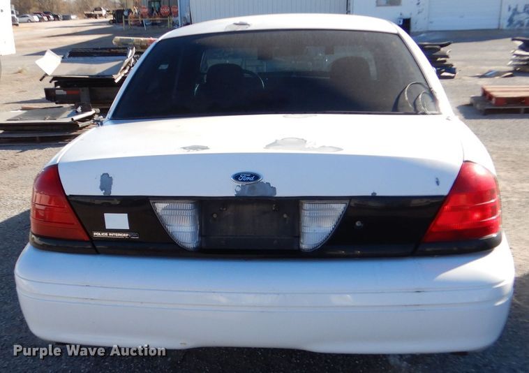 image for item MT9936 2008 Ford Crown Victoria Police Interceptor